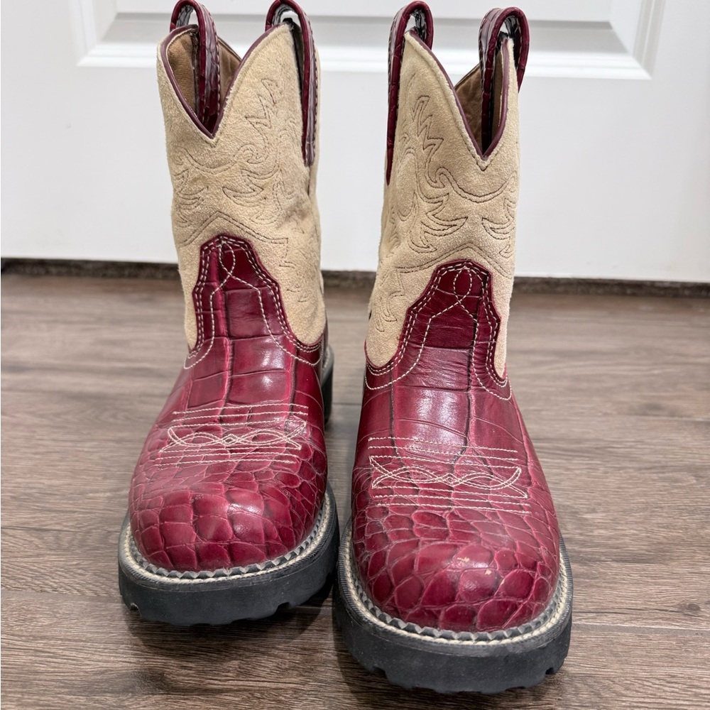 Ariat Fatbaby Red and Tan Gator-style Western Cowboy Boots